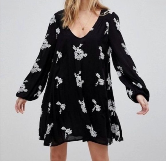 free people embroidered austin mini dress Austin City Sweetness Shift Dress In Coral – Impressions Online Boutique main image 1